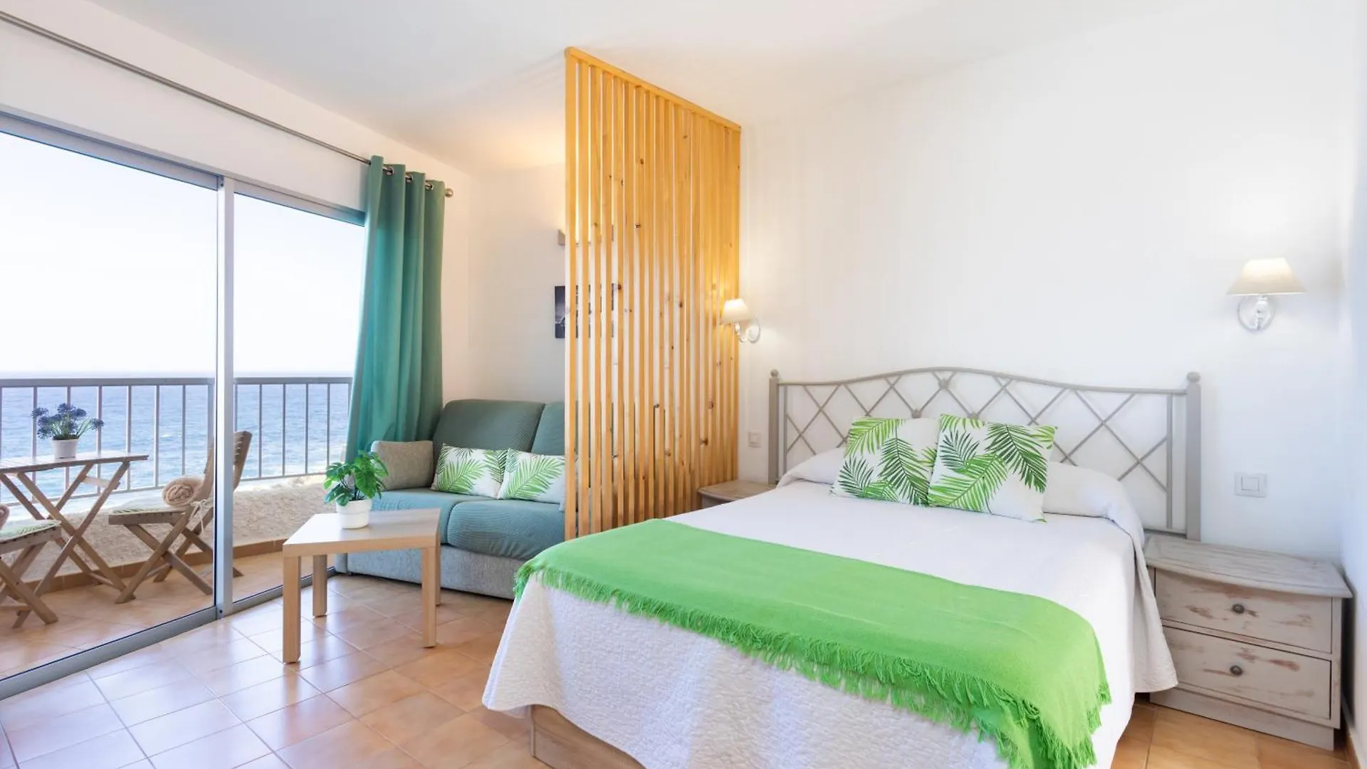 Cozy Seafront Studio With Balcony & Ocean Views San Marcos  0*, San Marcos (Tenerife) Španělsko
